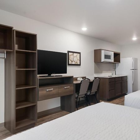 Woodspring Suites Tampa Airport North Veterans Expressway Buitenkant foto